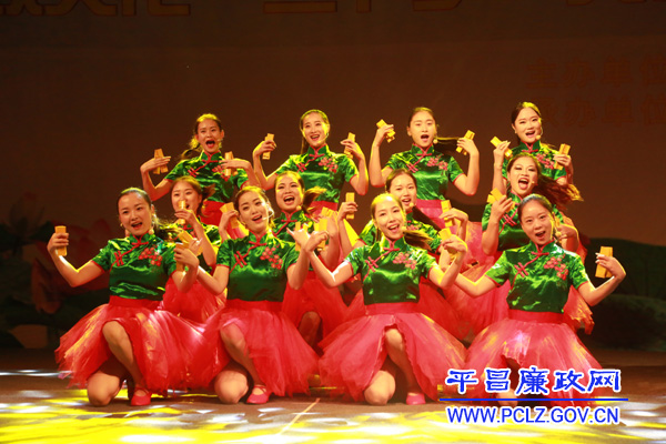 �������Ļ��������硱ϵ�б��������߽�ͬ�ݽֵ����´���������㳡