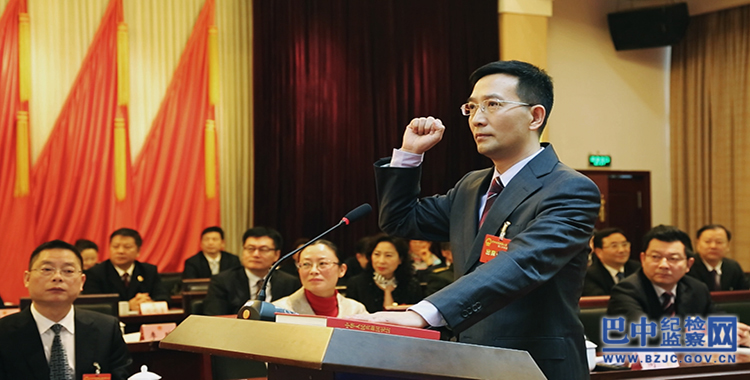 �����мͼ����������쿵�ѡ�����м��ίԱ������